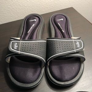 Nike Memory Foam Slides